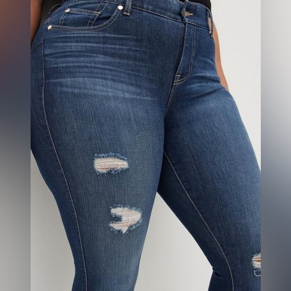 Torrid Bombshell Premium Stretch High-Rise Destructed Skinny Jeans, size 20R - Picture 3 of 14
